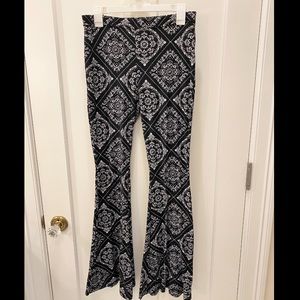 West Coast Love Boho Flare Leggings